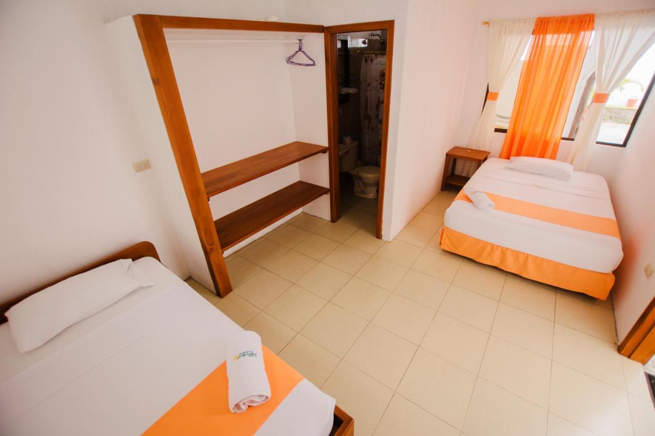 Hostal Suenos Silvestres Puerto Ayora  Exterior foto